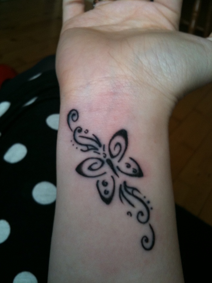 butterfly-tattoos-tattoo-designs-for-women-on-wrist