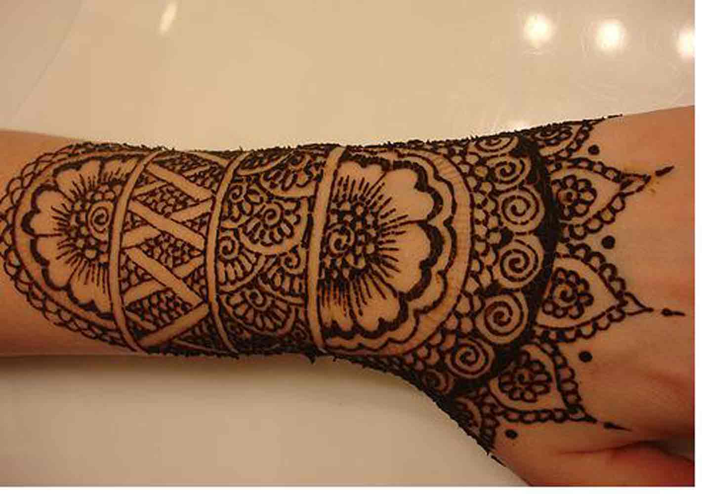 Henna Tattoo Ideas with Images