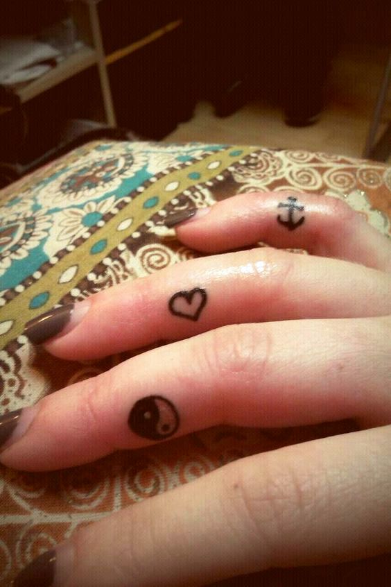 Finger tattoos _ small tattoos