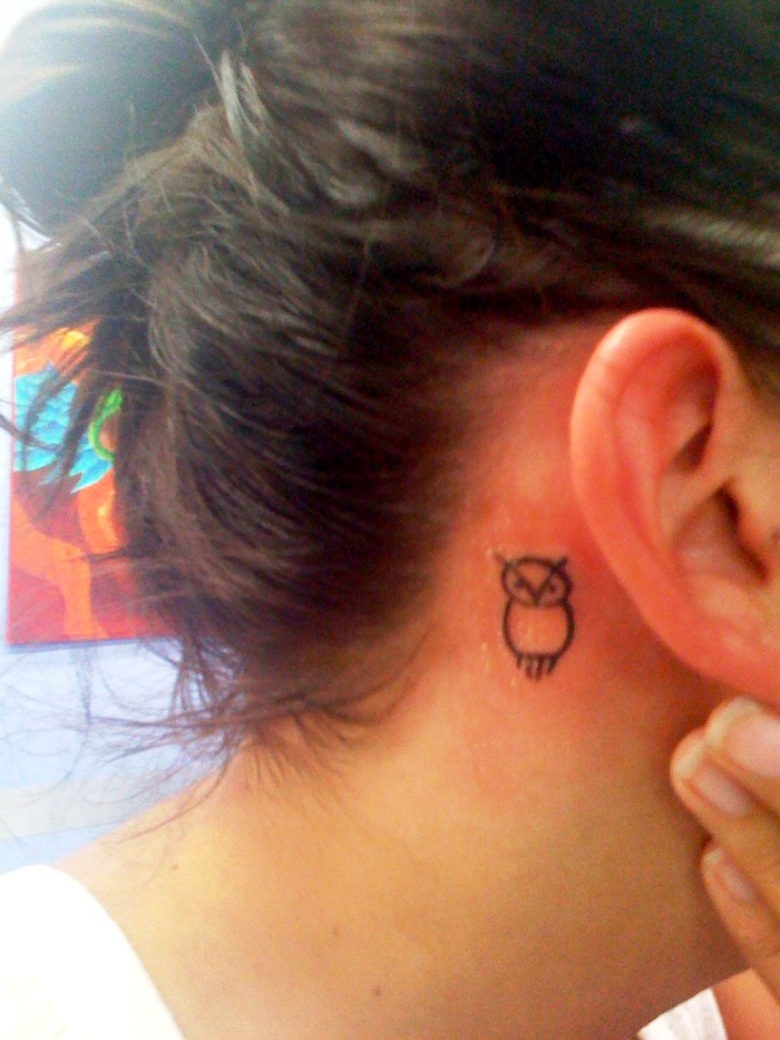 Neck-Owl-Tattoos-for-Women