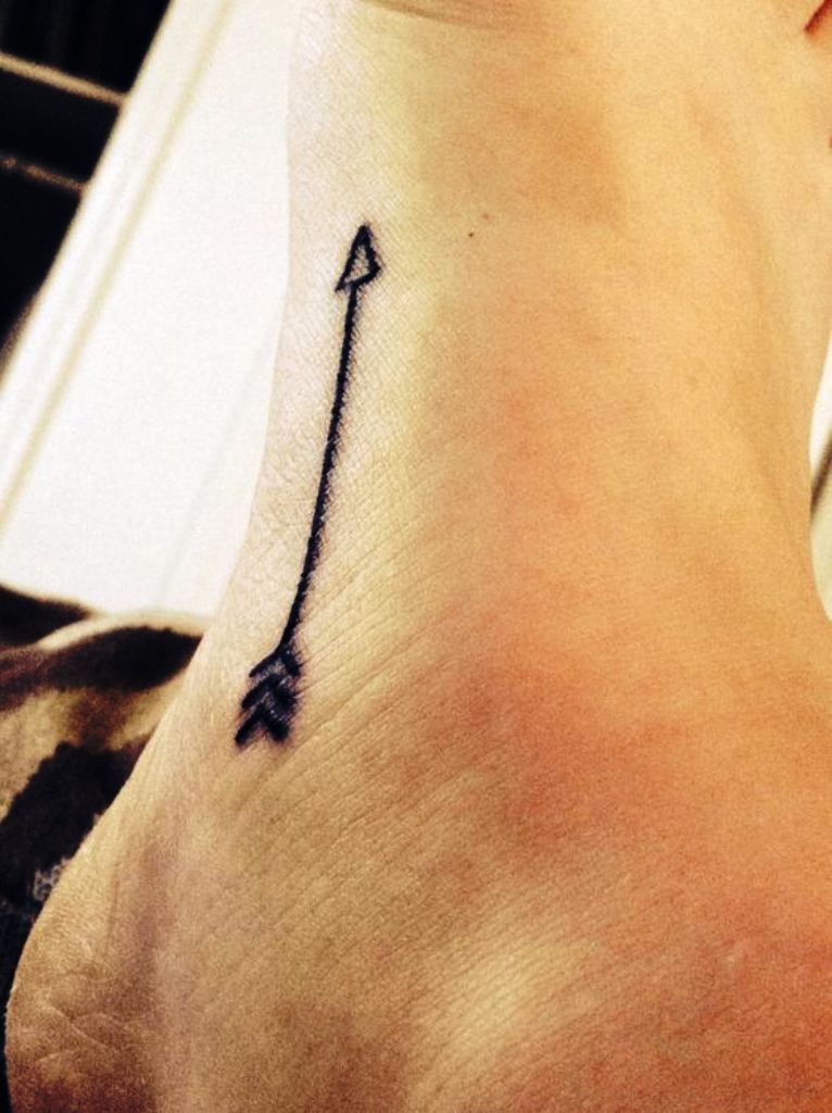 Small arrow tattoo foot _ Tattoos _