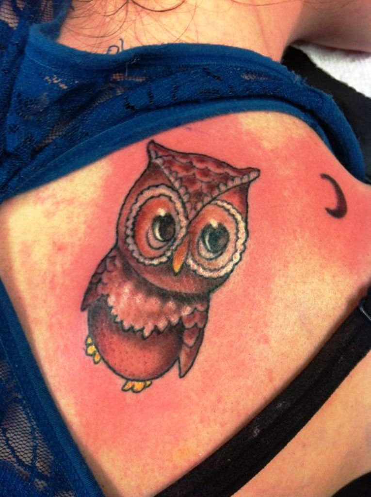 Small color owl tattoo with a moon