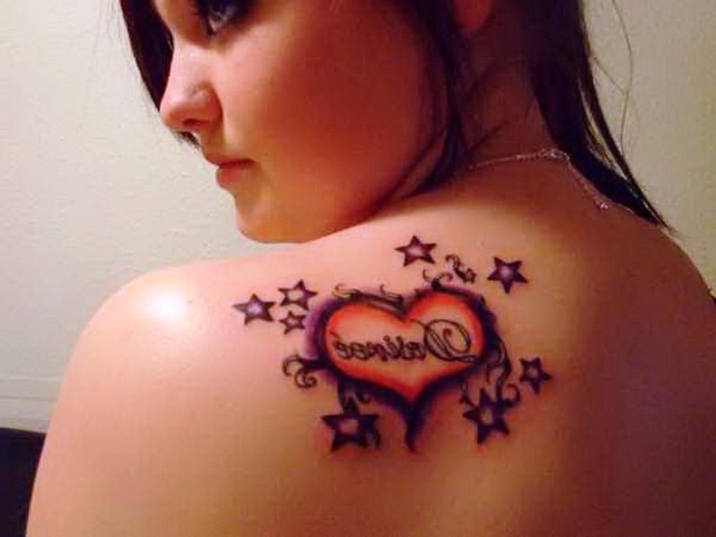 exciting-tattoos-for-women-beautiful-small-star-tattoo