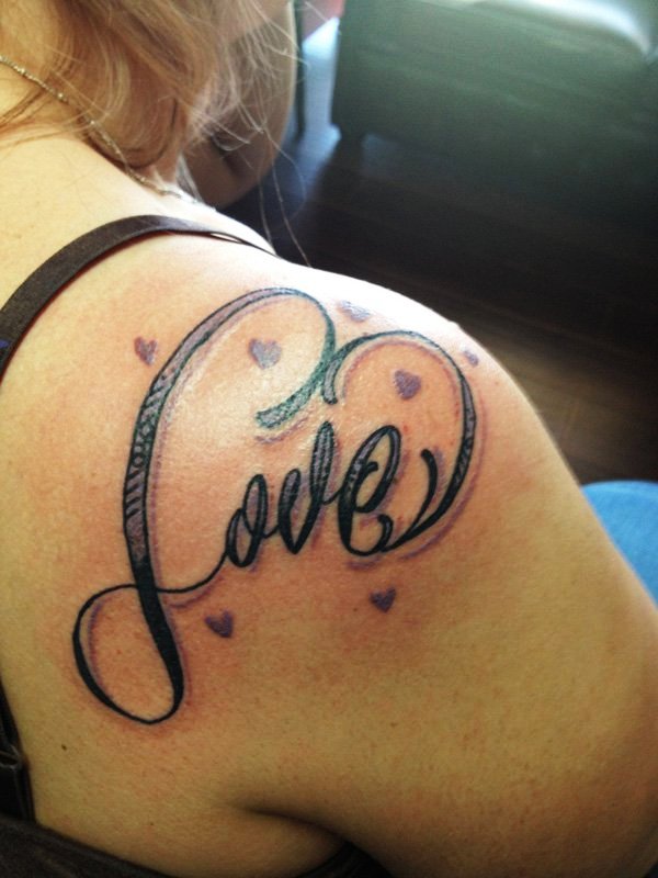 Love-heart-shoulder-tattoo