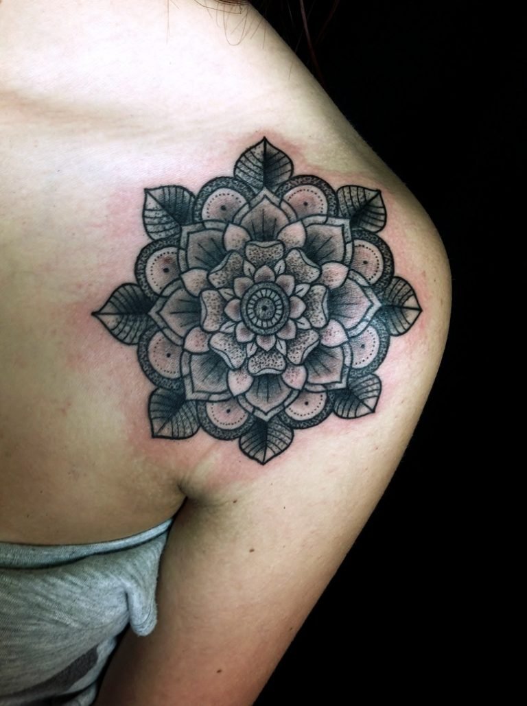 20 Small Mandala Tattoos Designs And Ideas Yo Tattoo