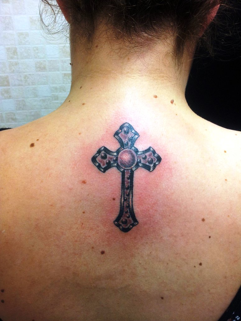Small-Cross-Tattoos-on-Neck
