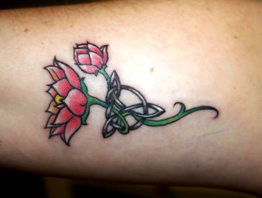 small-charming-lotus-tattoo-on-arm