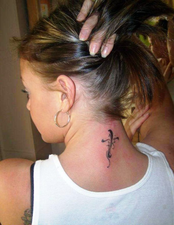 small-cross-tattoos-back-neck