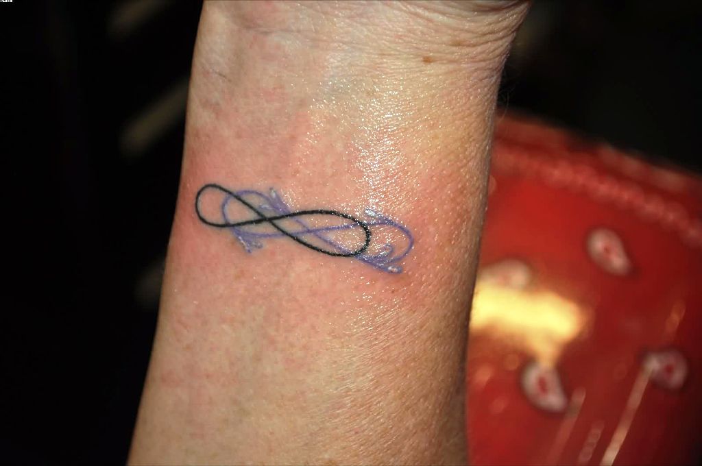 small-infinity-tattoo-on-wrist