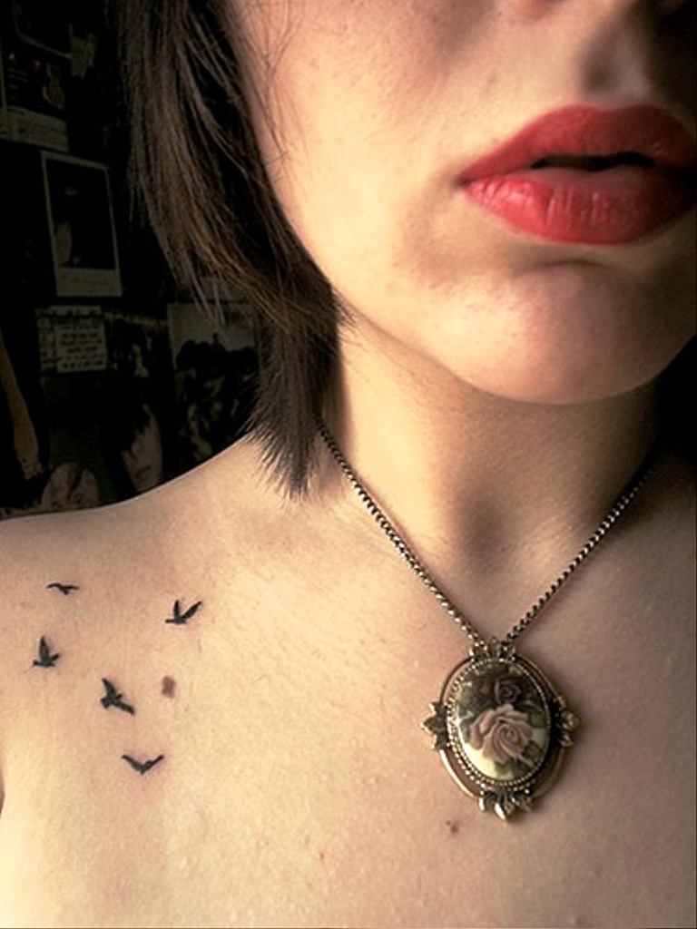 small_bird_tattoo_designs_