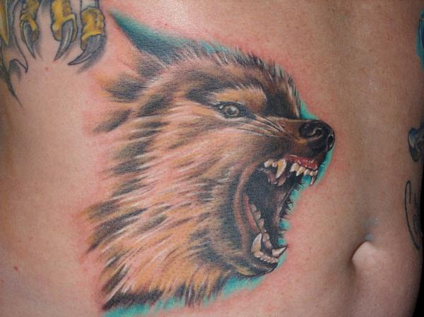 abastract-wolf-tattoo-designs-for-girls