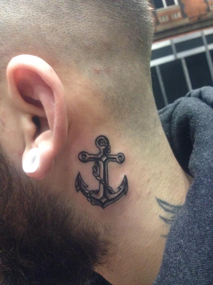 anchor-tattoo-designs-on-neck