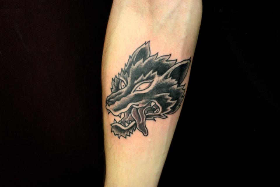 angry-wolf-tattoo