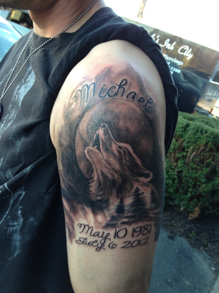black-and-grey-wolf-tattoo-2013