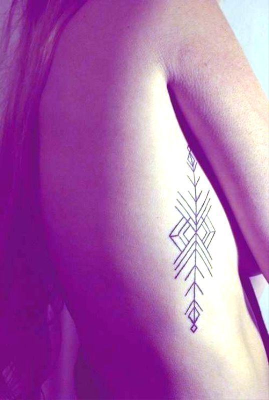 geometric-arrow-tattoos