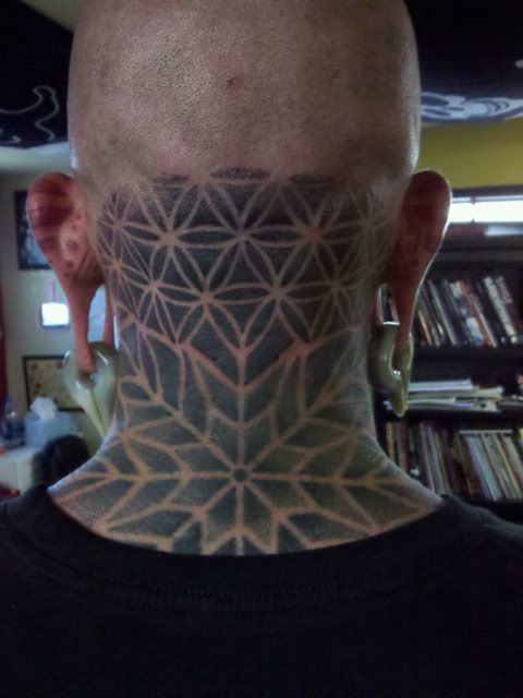 geometric-neck-tattoo-ideas