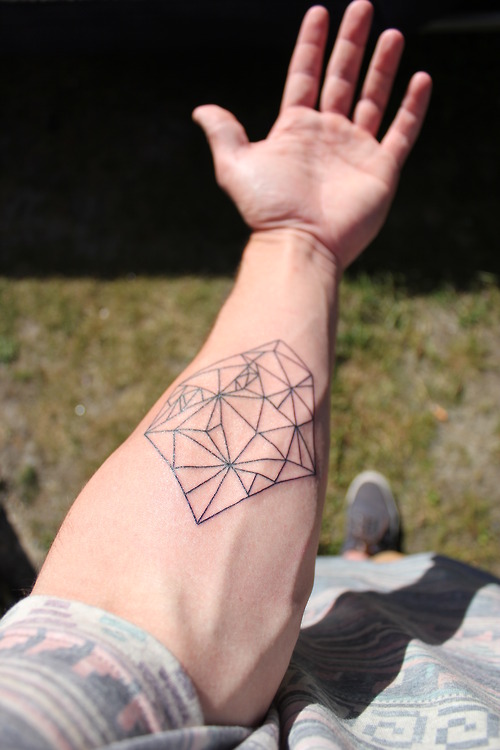 geometric-tattoo-fine-ideas