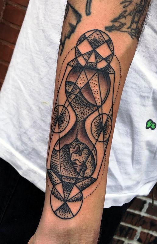 geometric-wrist-tattoos-ideas
