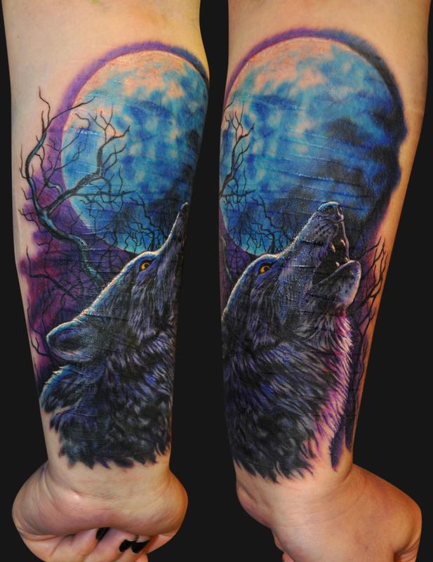 howling-wolf-tattoos