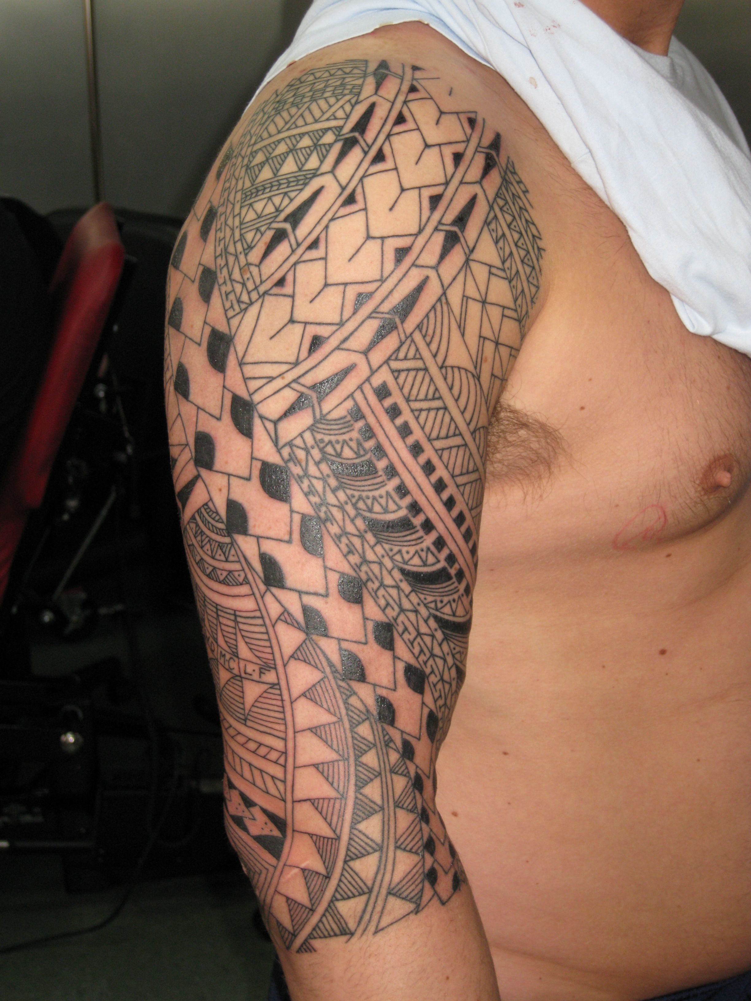 line-geometric-sleeve-tattoos