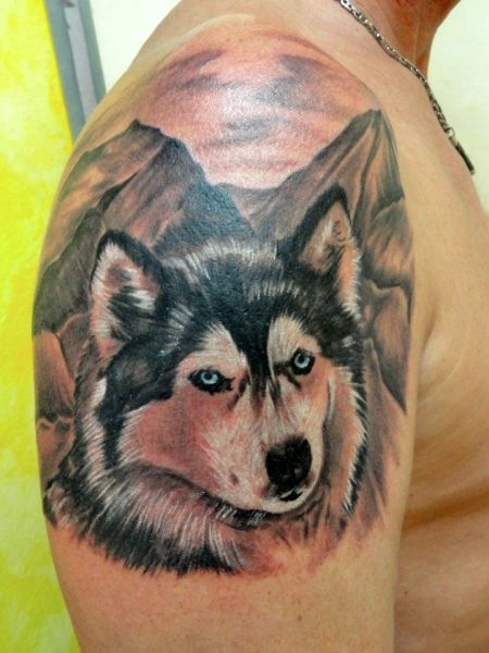 lone-wolf-tattoo