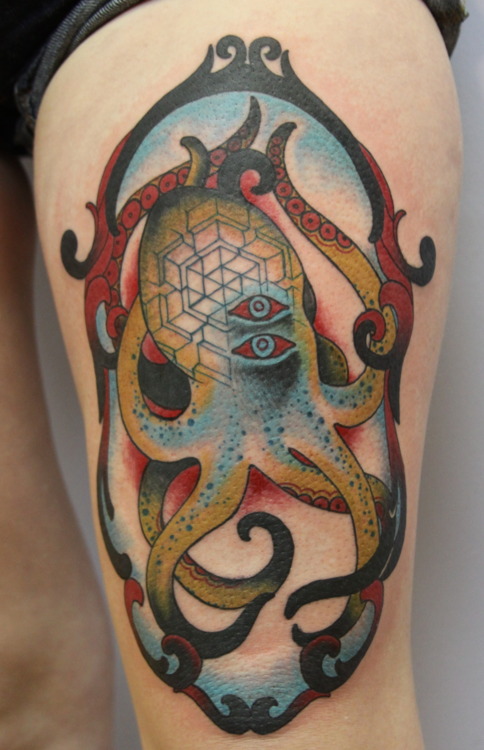 old-school-octopus-tattoo