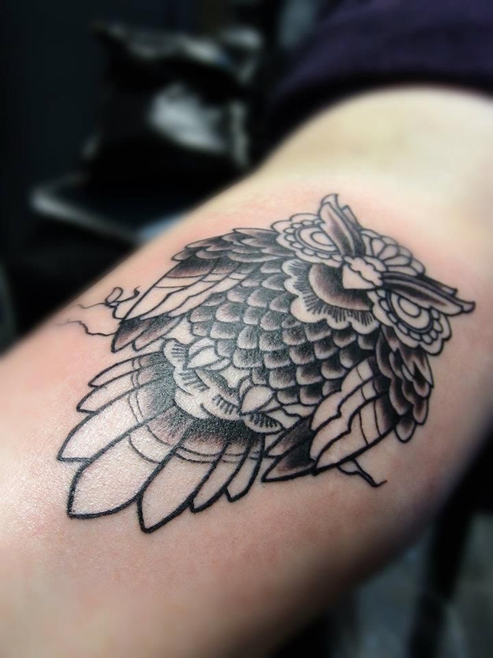 owl-arm-tattoo-leg