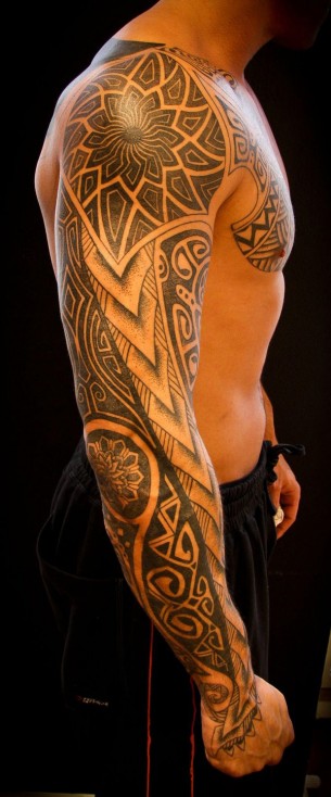 polynesian-sleeve-tattoo-idea