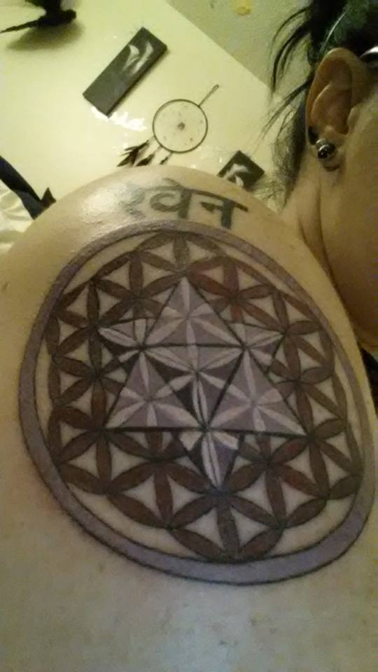 sacred-geometry-flower-of-life-tattoo