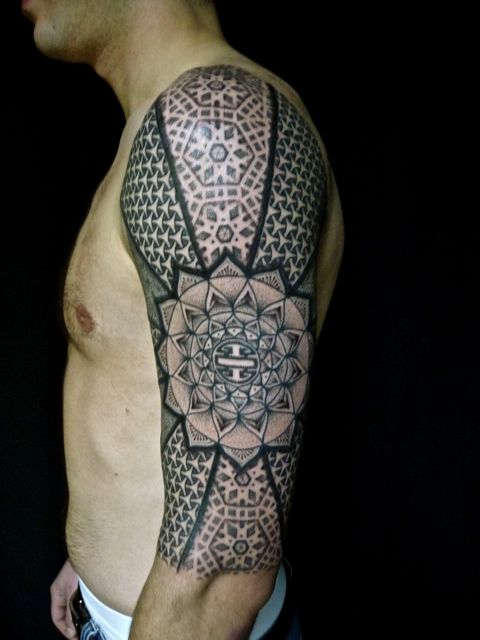 sacred-geometry-tattoo-in-man