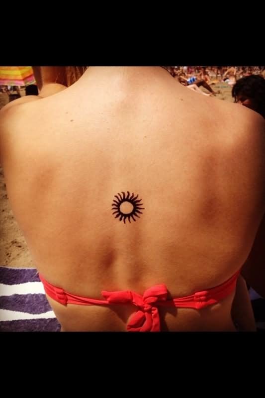 simple-sun-tattoo