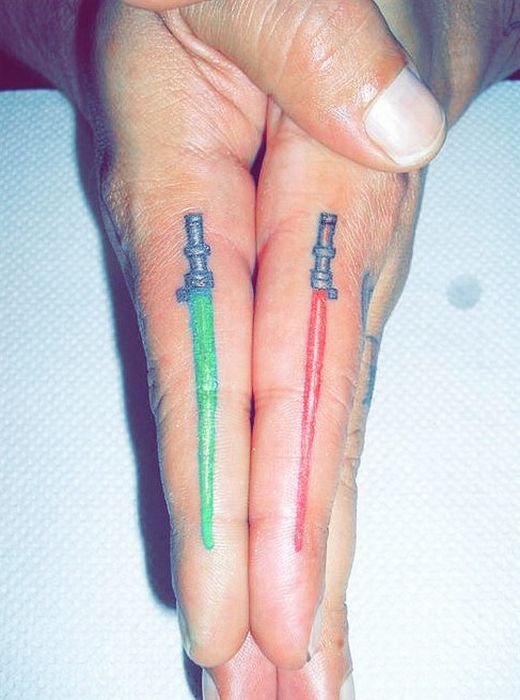 star-wars-lightsaber-finger-tattoos