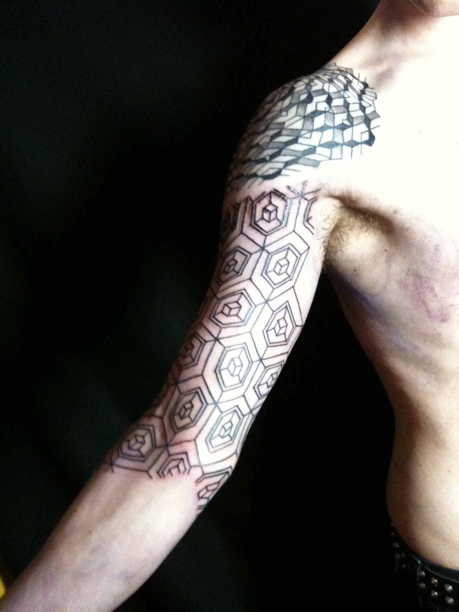 straight-line-geometric-tattoos