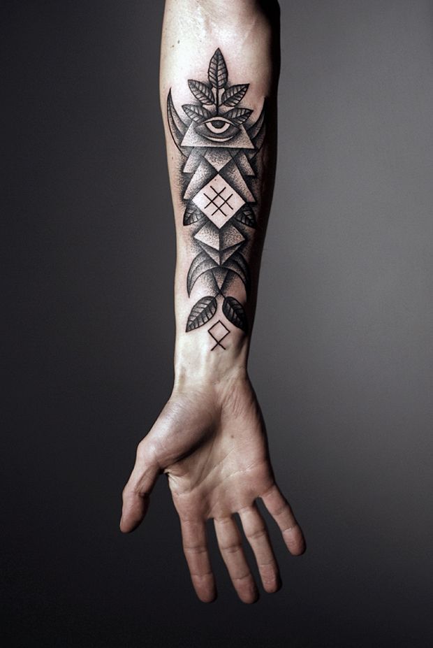 triangle-eye-tattoo-ideas