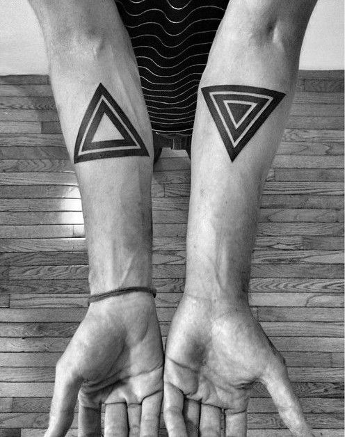 triangle-wrist-tattoos-2016