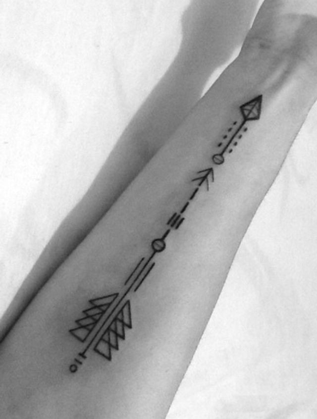 tribal-arrow-tattoo-design