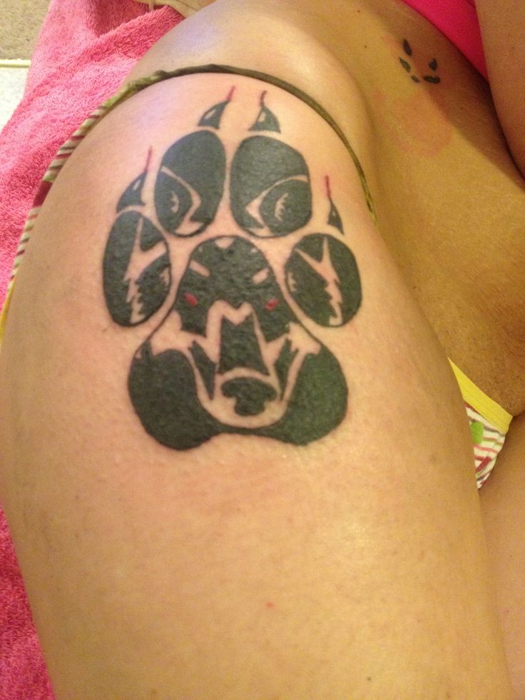 tribal-wolf-paw-tattoos