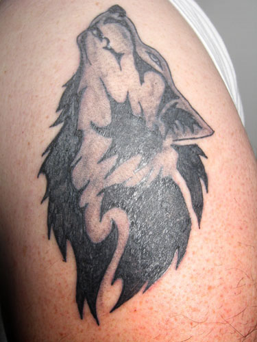 tribal-wolf-tattoos-for-men