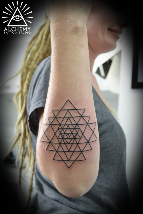 tumblr-geometric-tattoo-idea