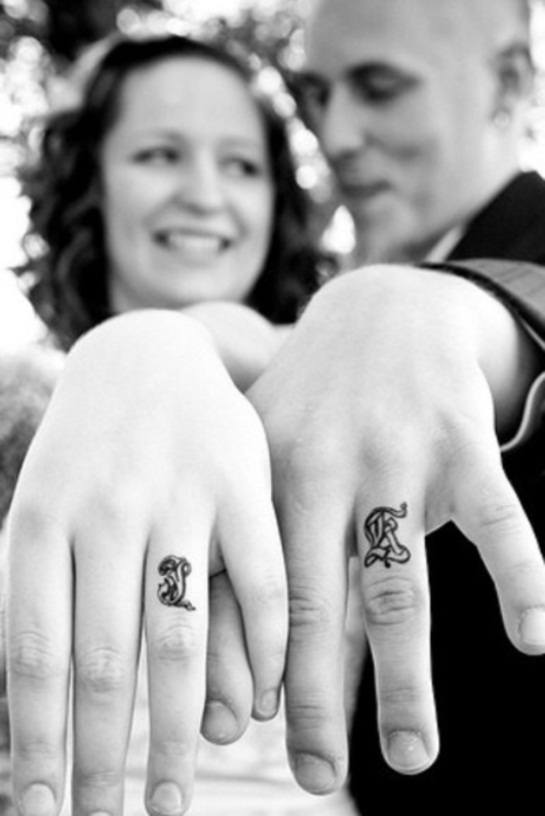wedding-ring-tattoo-initials