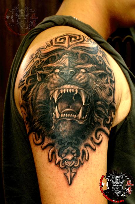 wolf-arm-tattoo