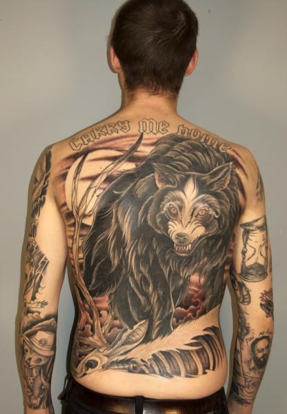 wolf-back-tattoos