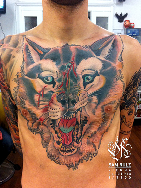 wolf-chest-tattoos
