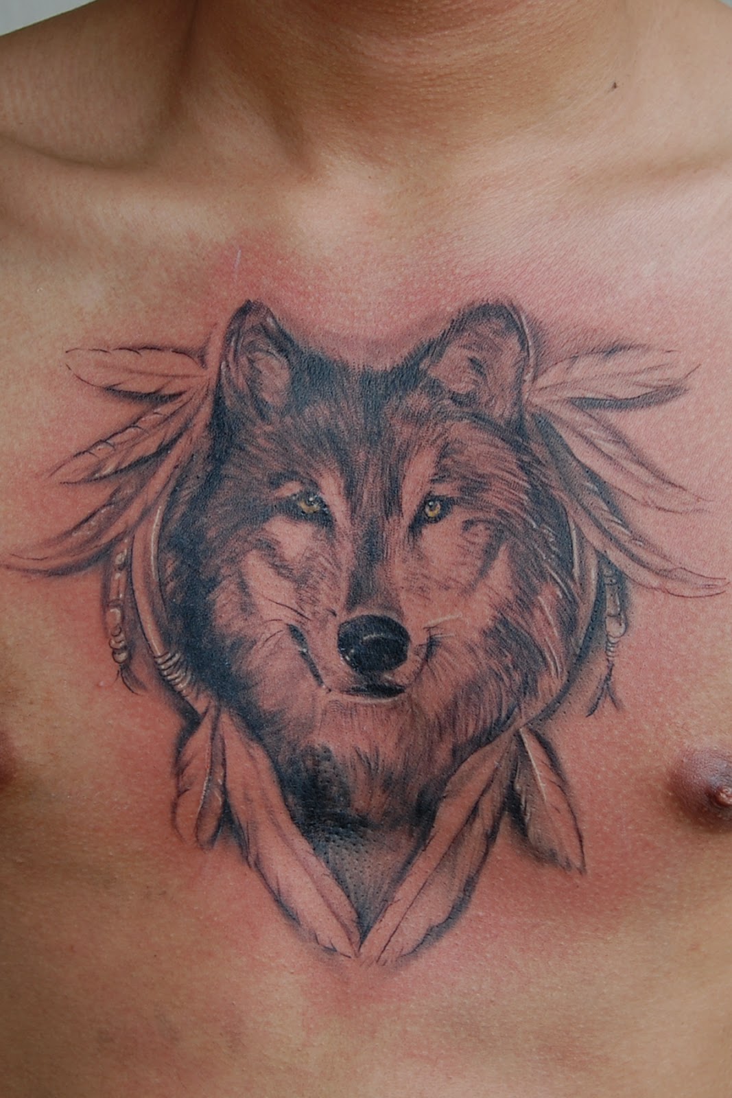 wolf-tattoo-on-chest