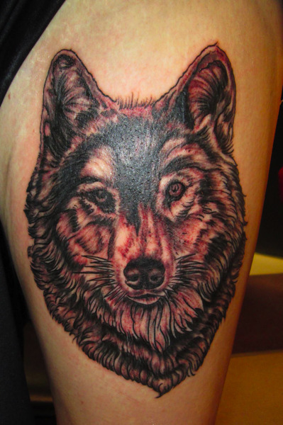 wolf-tattoo-on-thigh-design-new