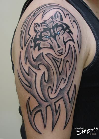 wolf-tribal-tattoos-upper-arm