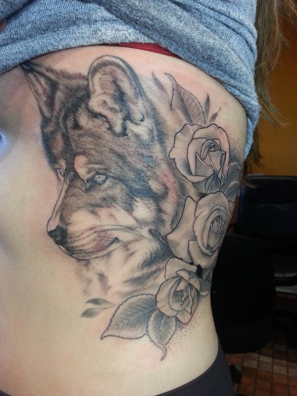 wolf-and-rose-tattoo