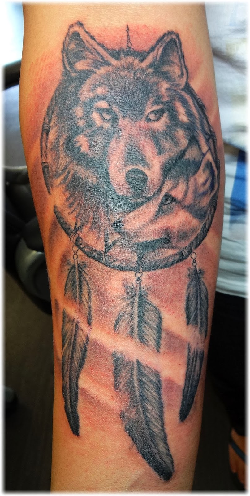 wolf-with-dream-catcher-tattoos-new